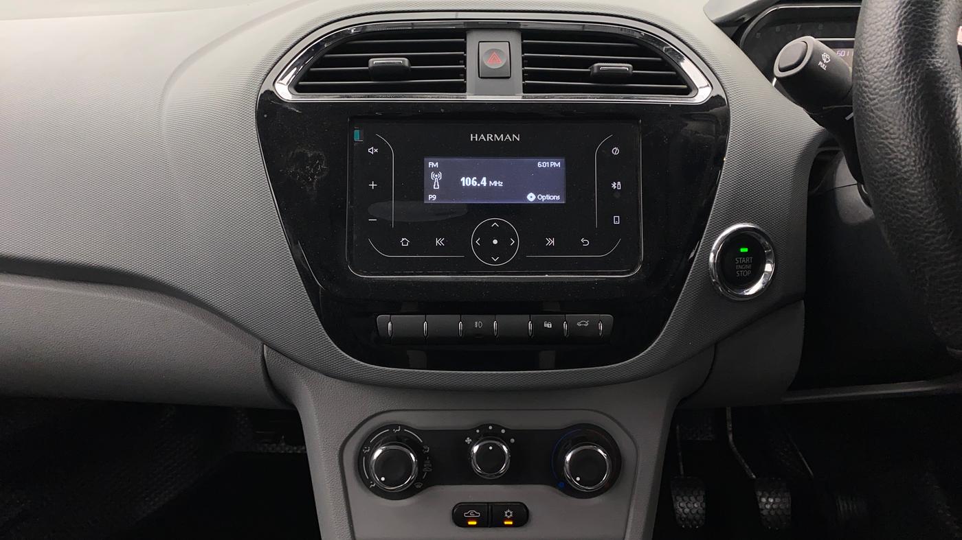 2022 Tata TIGOR XZ PETROL, Petrol, Manual, 17,896 km, Air Conditioner
