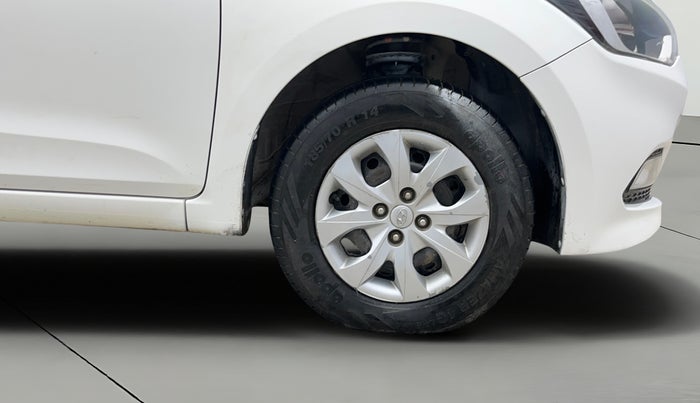 2017 Hyundai Elite i20 SPORTZ 1.2, Petrol, Manual, 63,020 km, Right Front Wheel