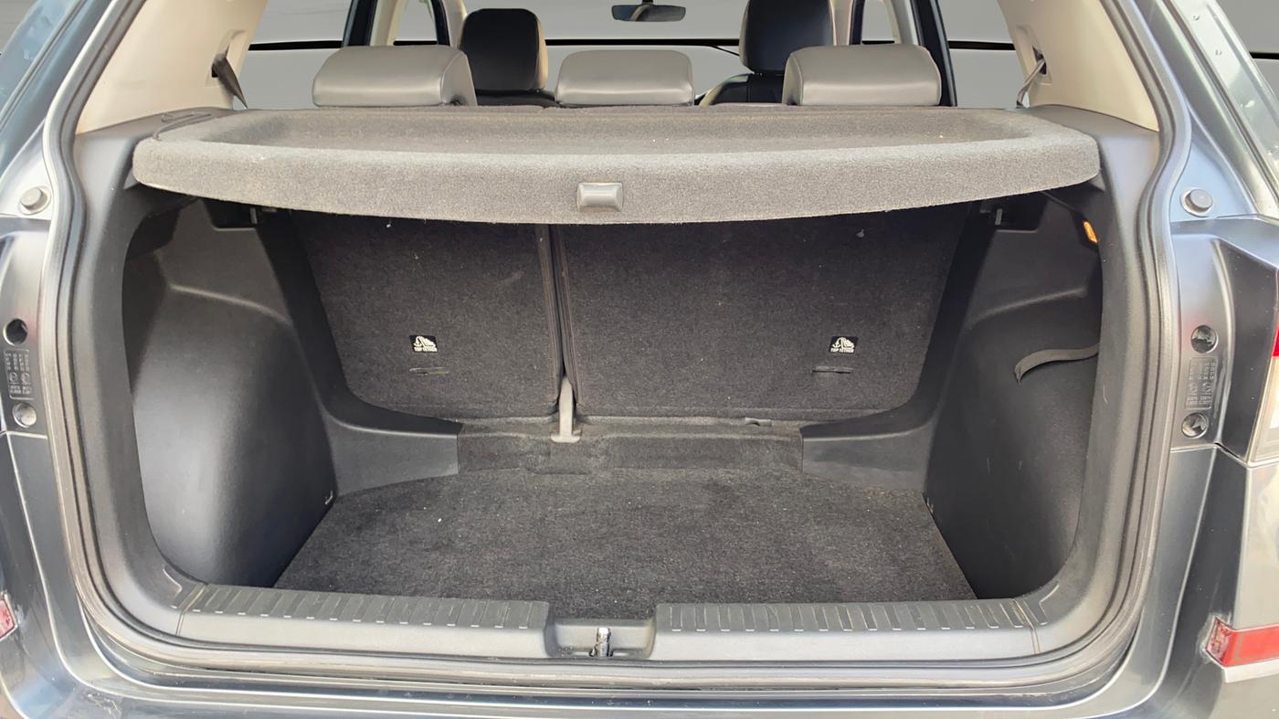 2022 Skoda KUSHAQ STYLE 1.0L TSI MT, Petrol, Manual, 71,896 km, Boot Open Zoomed View