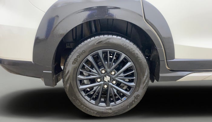 2021 Maruti XL6 ZETA MT, Petrol, Manual, 1,02,876 km, Right Rear Wheel