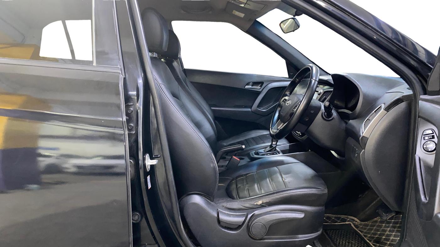2016 Hyundai Creta SX PLUS AT 1.6 DIESEL, Diesel, Automatic, 53,029 km, Right Side Front Door Cabin