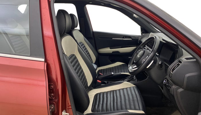 2024 KIA SONET GTX Plus 1.5 Diesel AT Dual Tone, Diesel, Automatic, 15,868 km, Right Side Front Door Cabin