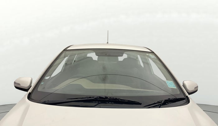 2015 Hyundai Elite i20 SPORTZ 1.2, Petrol, Manual, 68,266 km, Front Windshield