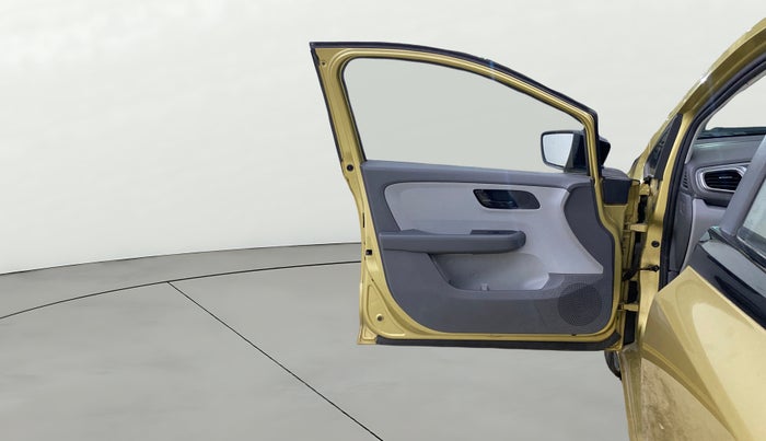 2020 Tata ALTROZ XT PETROL, Petrol, Manual, 45,005 km, LHS Front Door