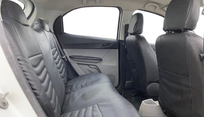 2022 Tata Tiago XT CNG, CNG, Manual, 36,805 km, Right Side Rear Door Cabin