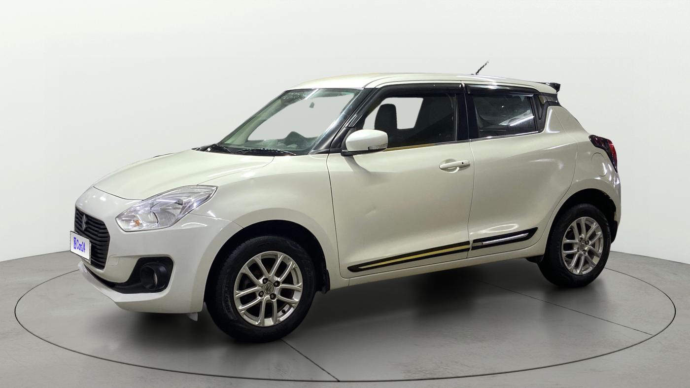 2020 Maruti Swift ZXI AMT, Petrol, Automatic, 33,817 km, Left Front Diagonal