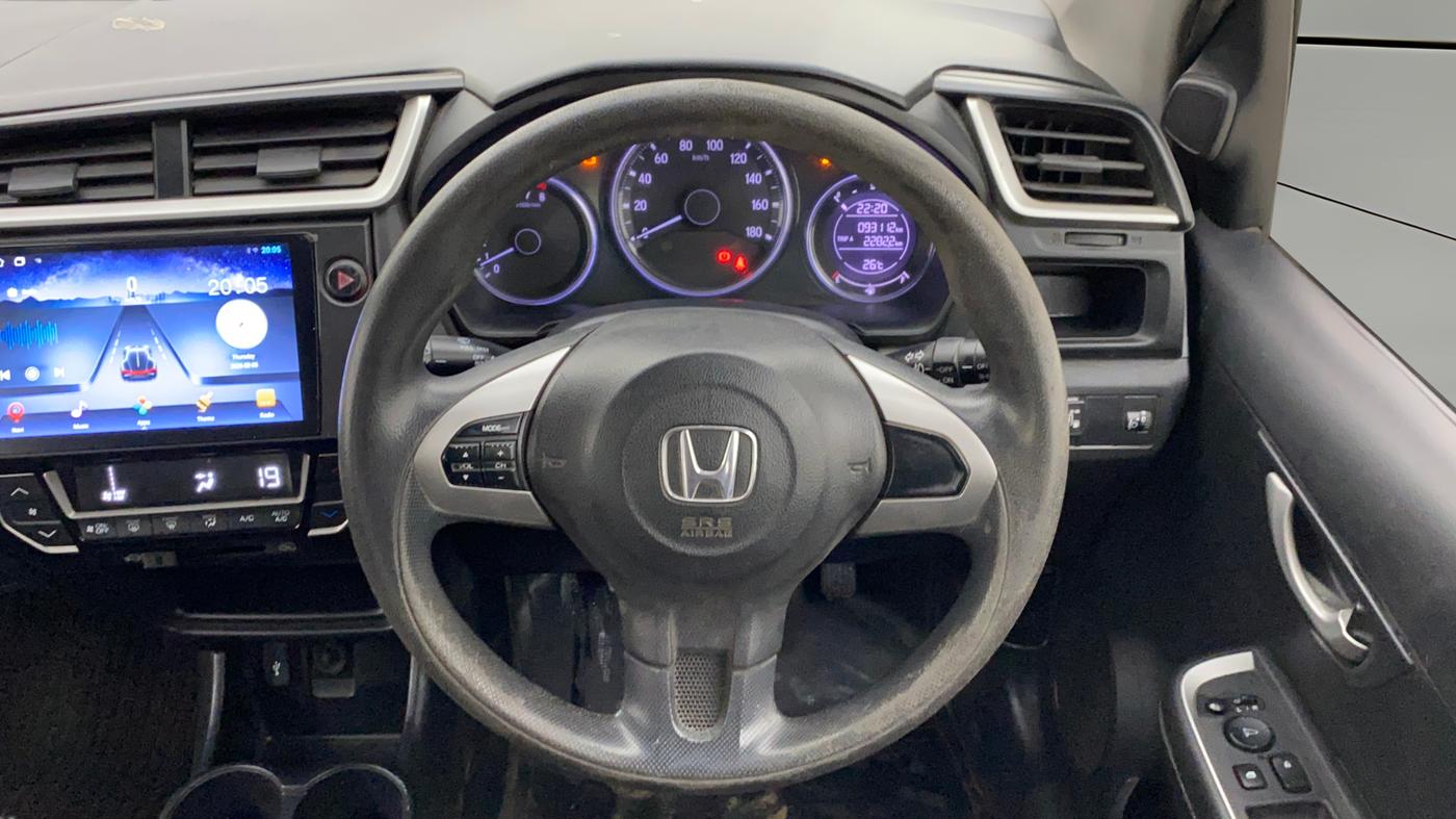 2016 Honda BR-V 1.5L I-VTEC V, CNG, Manual, 93,081 km, Steering Wheel Close Up