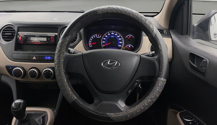2016 Hyundai Grand i10 MAGNA 1.2 KAPPA VTVT, Petrol, Manual, 70,797 km, Steering Wheel Close Up
