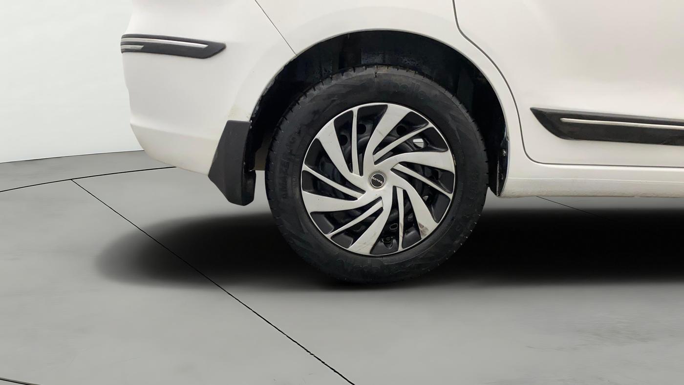 2015 Maruti Ertiga VDI ABS, Diesel, Manual, 99,532 km, Right Rear Wheel