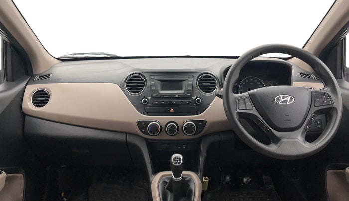 2016 Hyundai Grand i10 SPORTZ 1.2 KAPPA VTVT, Petrol, Manual, 96,085 km, Dashboard