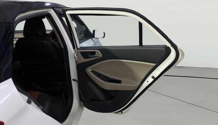 2018 Hyundai Elite i20 ASTA 1.2 (O), CNG, Manual, 1,07,220 km, RHS Rear Door