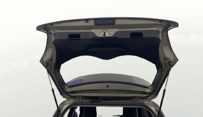2019 Maruti Swift VXI, Petrol, Manual, 74,408 km, Boot Door Open