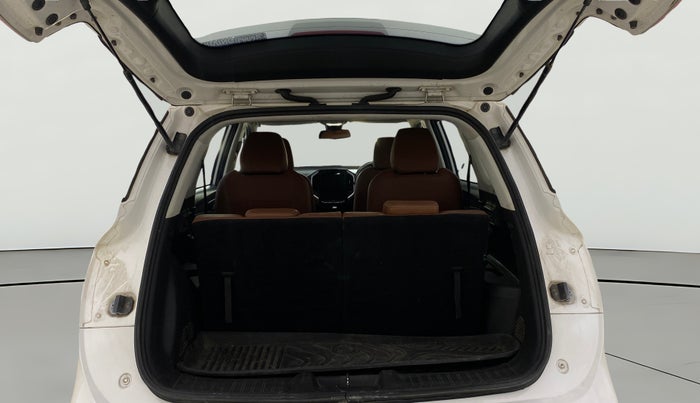 2020 MG HECTOR PLUS SMART 2.0 DIESEL TURBO MT 6-STR, Diesel, Manual, 1,42,262 km, Boot Open Zoomed View