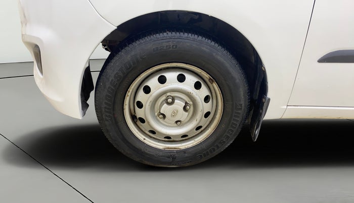 2015 Hyundai i10 MAGNA 1.1, Petrol, Manual, 51,972 km, Left Front Wheel