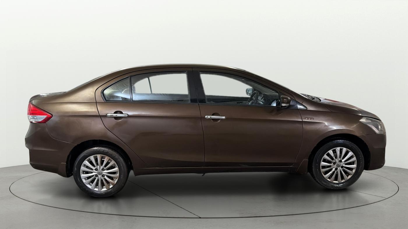 2017 Maruti Ciaz ZETA 1.4  MT PETROL, Petrol, Manual, 90,694 km, Right Side View