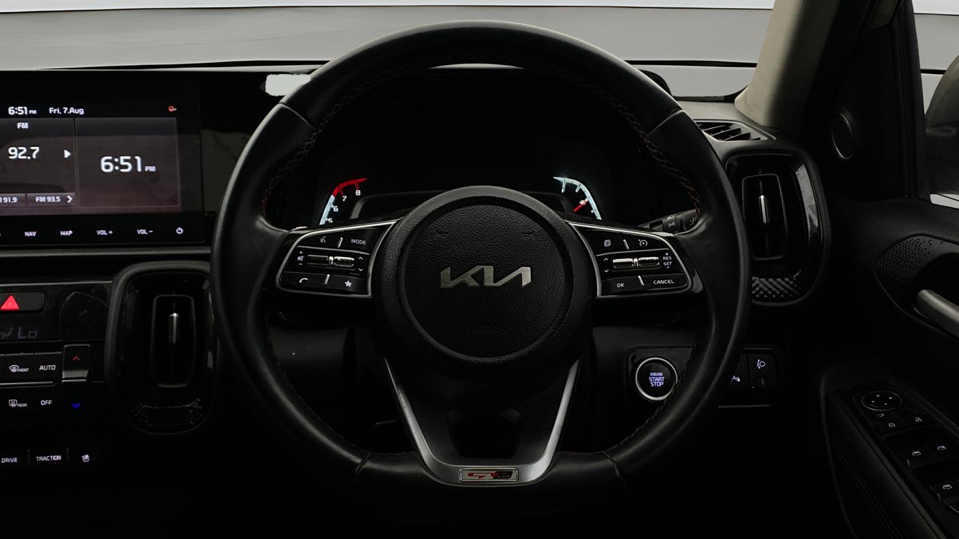 2021 KIA SONET GTX PLUS 1.0 DCT, Petrol, Automatic, 1,07,524 km, Steering Wheel Close Up