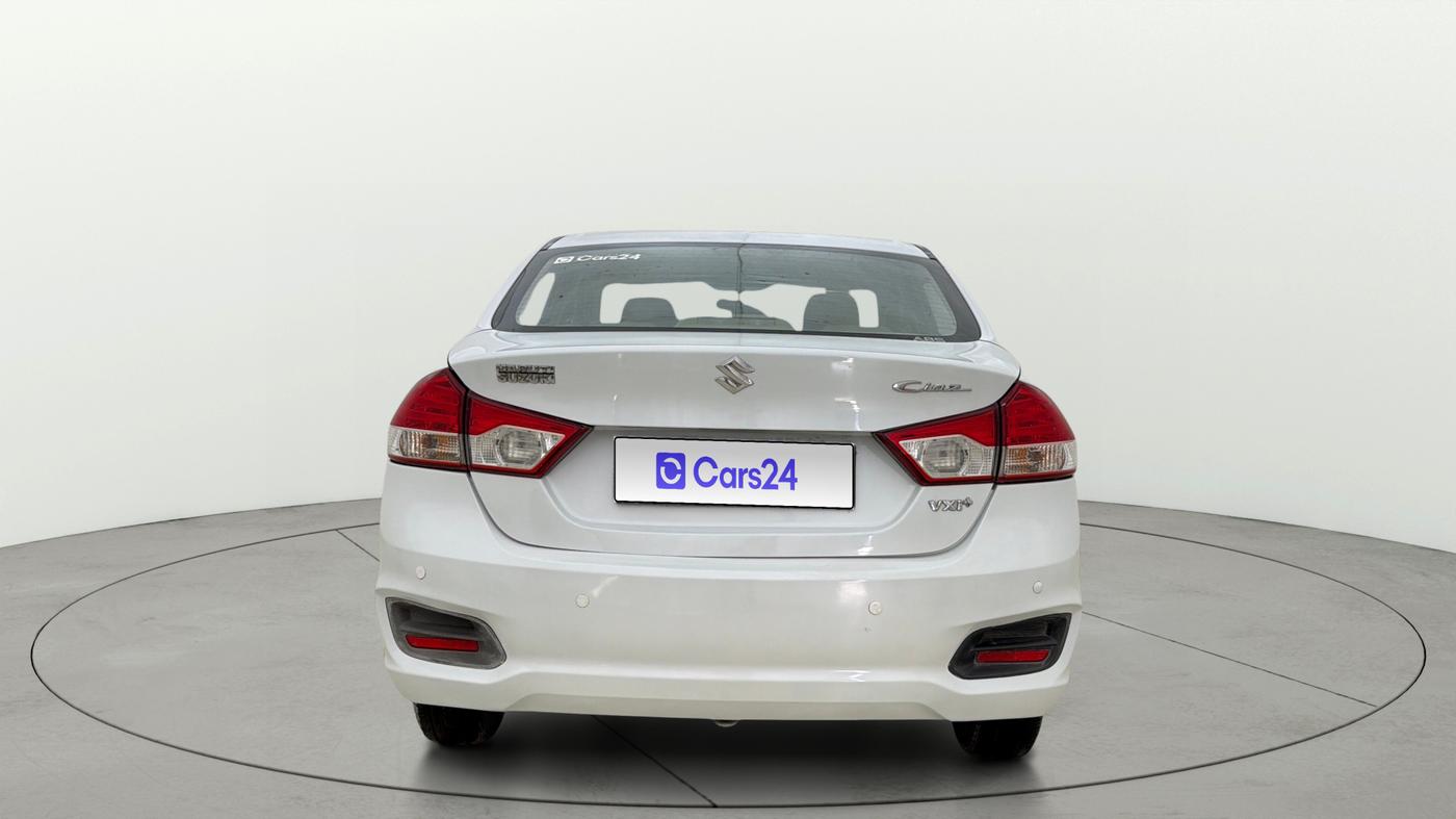 2015 Maruti Ciaz VXI+, Petrol, Manual, 63,361 km, Back/Rear