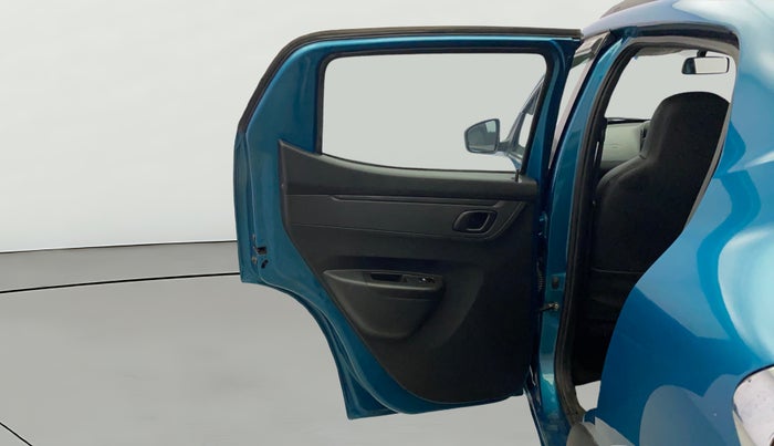 2020 Renault Kwid RXT 1.0 (O), Petrol, Manual, 12,097 km, LHS Rear Door