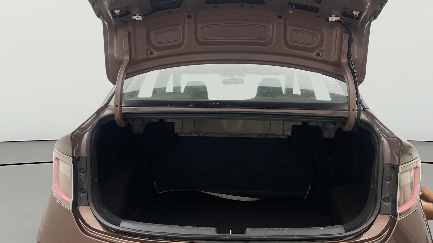 2021 Hyundai AURA SX PLUS 1.2 AMT, Petrol, Automatic, 39,910 km, Boot Open Zoomed View