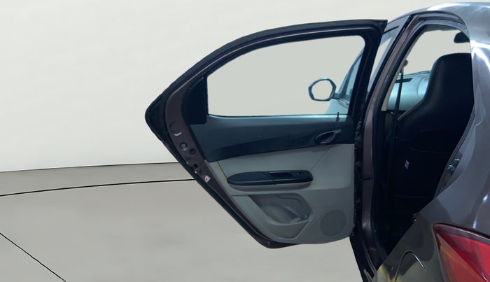 2017 Tata Tiago XT DIESEL, Diesel, Manual, 73,406 km, LHS Rear Door