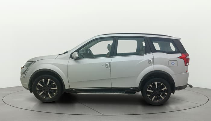 2018 Mahindra XUV500 W11, Diesel, Manual, 69,561 km, Left Side