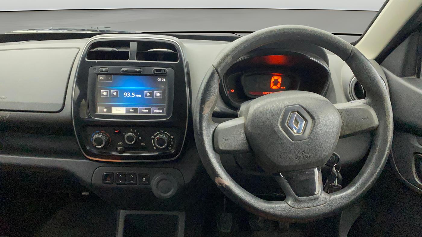 2016 Renault Kwid RXT 0.8, Petrol, Manual, 68,542 km, Steering Wheel Close Up