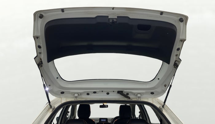 2021 Tata ALTROZ XM DIESEL, Diesel, Manual, 34,587 km, Boot Door Open