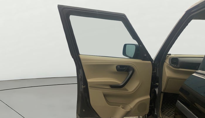 2023 Mahindra BOLERO NEO N 4, Diesel, Manual, 18,850 km, LHS Front Door