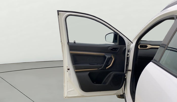 2021 Renault Kiger RXT (O) MT, Petrol, Manual, 38,965 km, LHS Front Door