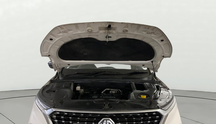 2021 MG HECTOR SHARP HYBRID 1.5 PETROL DUAL TONE, Petrol, Manual, 43,608 km, Open Bonet