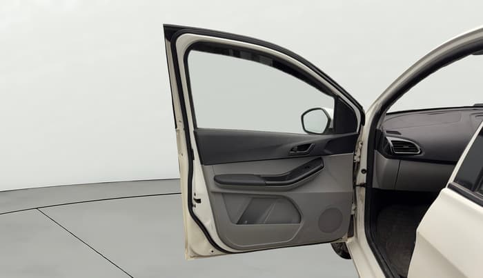 2021 Tata Tiago XZ PETROL, Petrol, Manual, 37,213 km, LHS Front Door