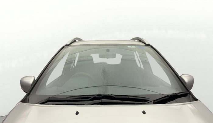 2021 Nissan Kicks XV 1.5, Petrol, Manual, 18,531 km, Front Windshield