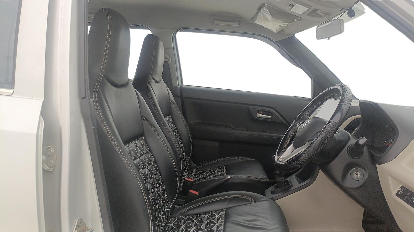 2022 Maruti New Wagon-R VXI CNG 1.0, CNG, Manual, 50,080 km, Right Side Front Door Cabin