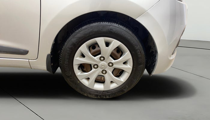 2016 Hyundai Grand i10 SPORTZ 1.2 KAPPA VTVT, CNG, Manual, 85,587 km, Right Front Wheel