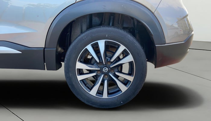 2018 Nissan Kicks XV PREMIUM O DUAL TONE DIESEL, Diesel, Manual, 38,793 km, Left Rear Wheel