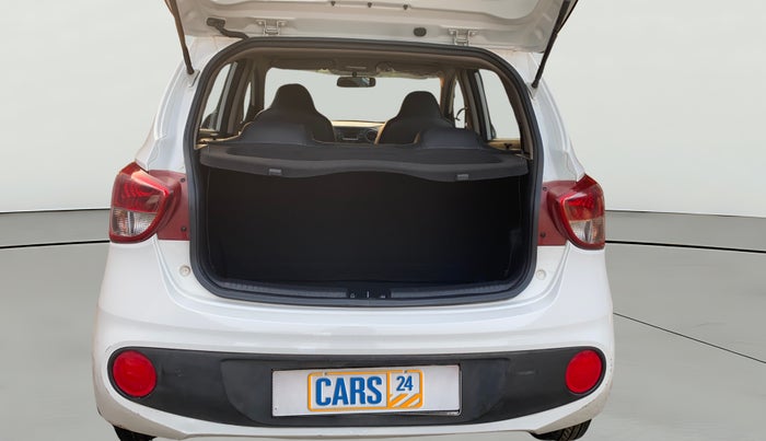 2018 Hyundai Grand i10 MAGNA 1.2 KAPPA VTVT, Petrol, Manual, 21,956 km, Boot Open Zoomed View