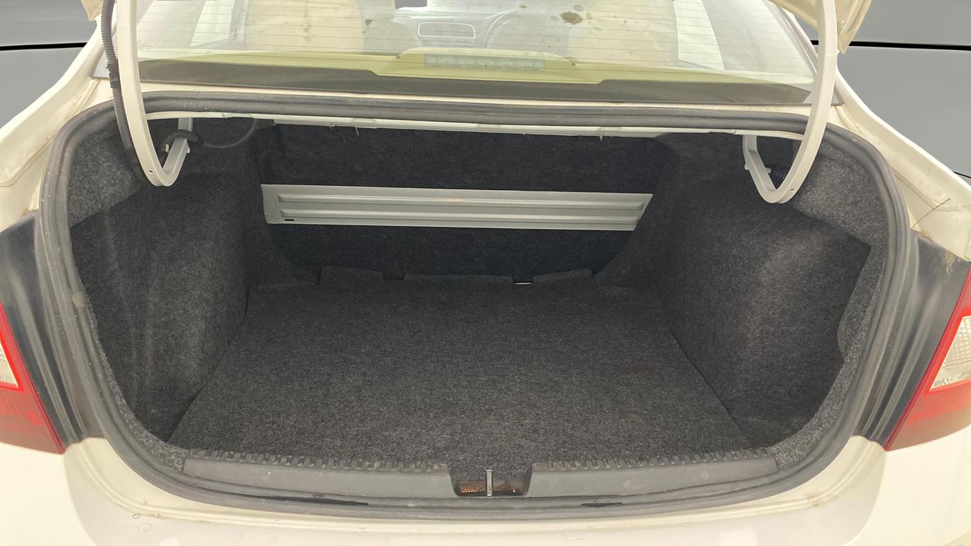 2021 Skoda Rapid AMBITION AT TSI, Petrol, Automatic, 35,973 km, Boot Open Zoomed View