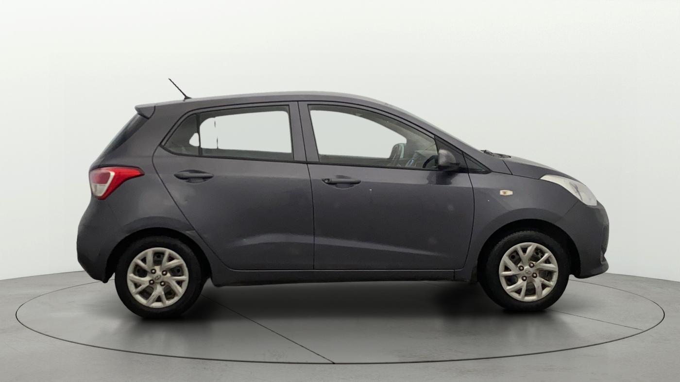 2018 Hyundai Grand i10 MAGNA 1.2 KAPPA VTVT, CNG, Manual, 63,584 km, Right Side View