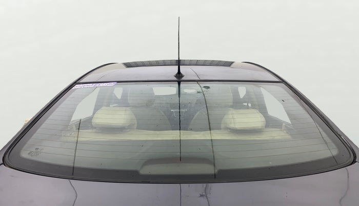 2014 Hyundai Verna FLUIDIC 1.6 CRDI SX AT, Diesel, Automatic, 81,531 km, Rear Windshield