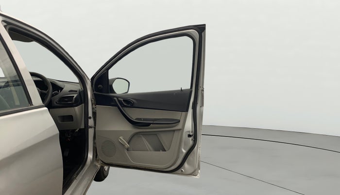 2019 Tata Tiago XE PETROL, Petrol, Manual, 56,321 km, RHS Front Door