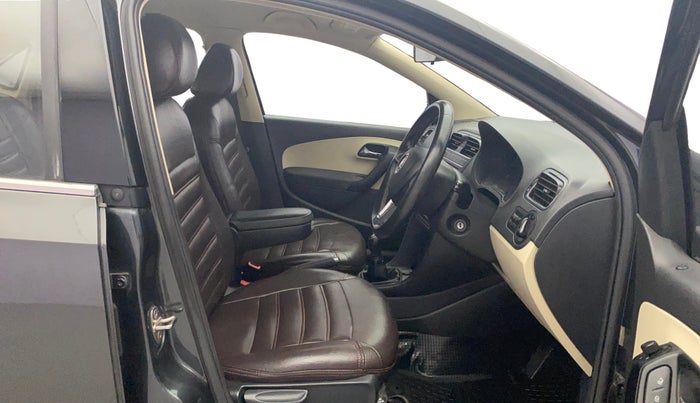 2020 Skoda Rapid 1.0 AMBITION TSI MT, Petrol, Manual, 81,639 km, Right Side Front Door Cabin