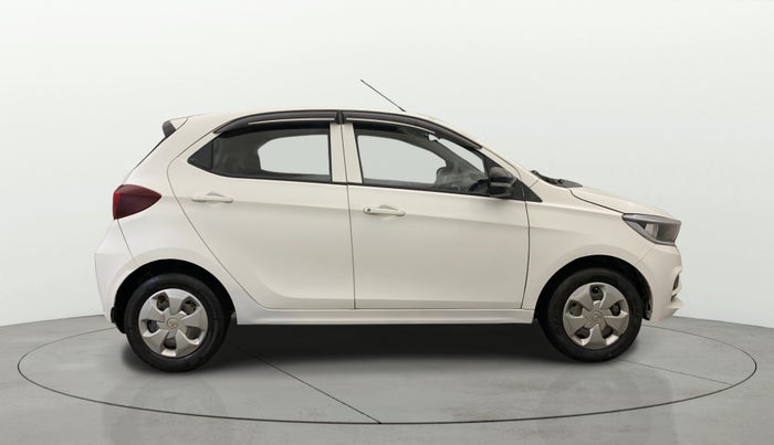 2023 Tata Tiago XT (O) PETROL, Petrol, Manual, 34,833 km, Right Side View