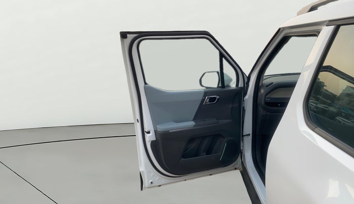 2025 KIA SYROS  HTX 1.0 Turbo 6MT, Petrol, Manual, 2,598 km, LHS Front Door