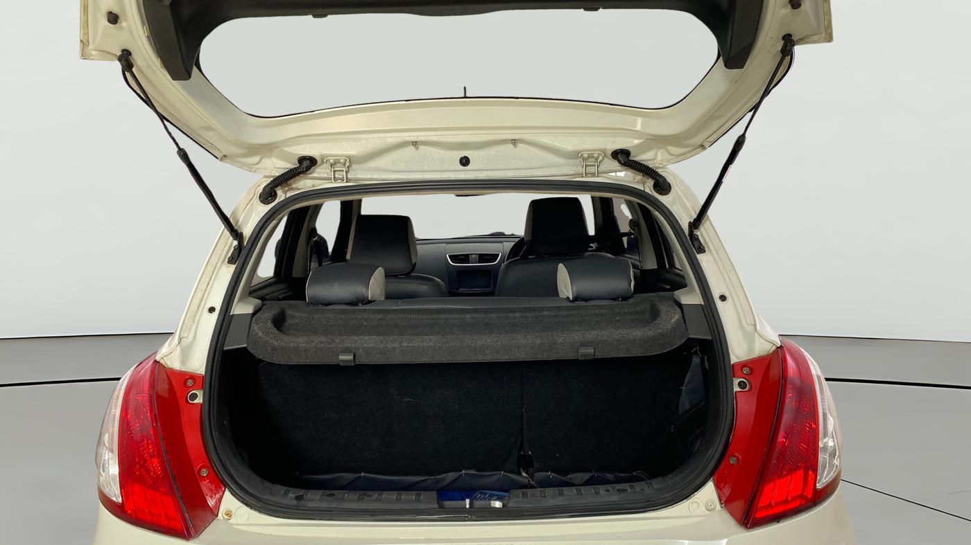 2016 Maruti Swift LXI, Petrol, Manual, 52,031 km, Boot Open Zoomed View