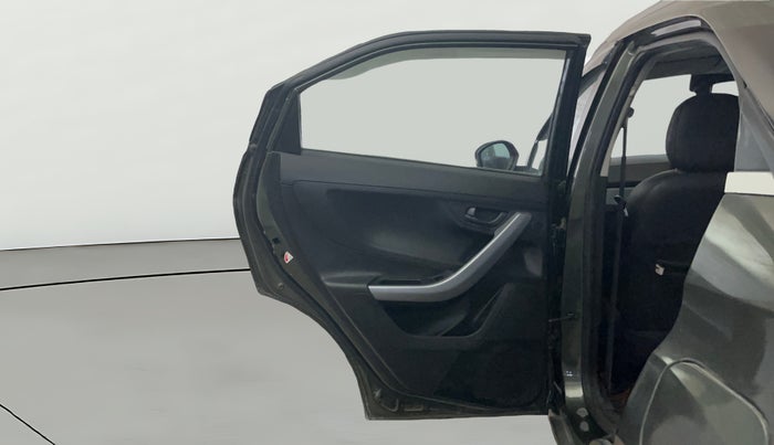 2022 Tata NEXON XM SUNROOF PETROL, Petrol, Manual, 22,474 km, LHS Rear Door