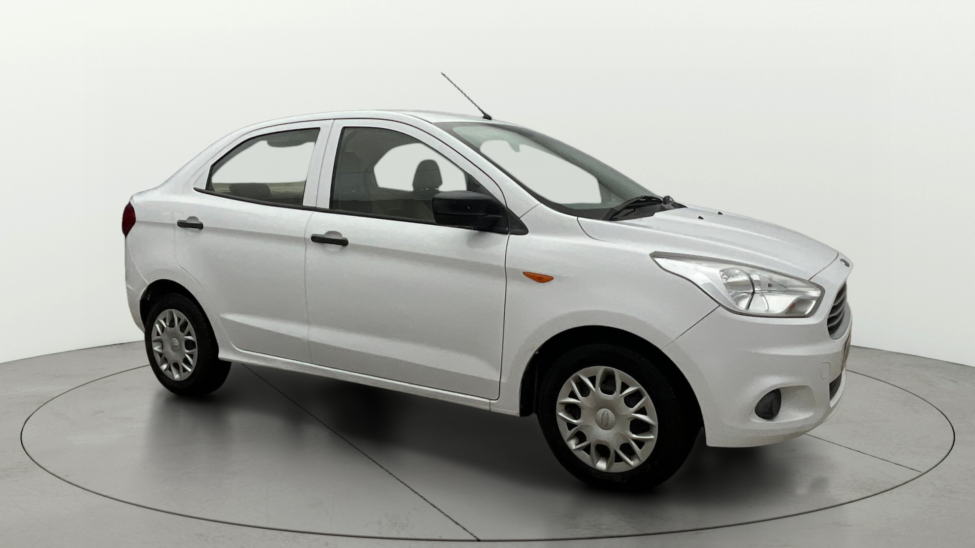 2016 Ford Figo 2015-2018 AMBIENTE 1.2 PETROL 2016 Ford Figo 2015-2018 AMBIENTE 1.2 PETROL