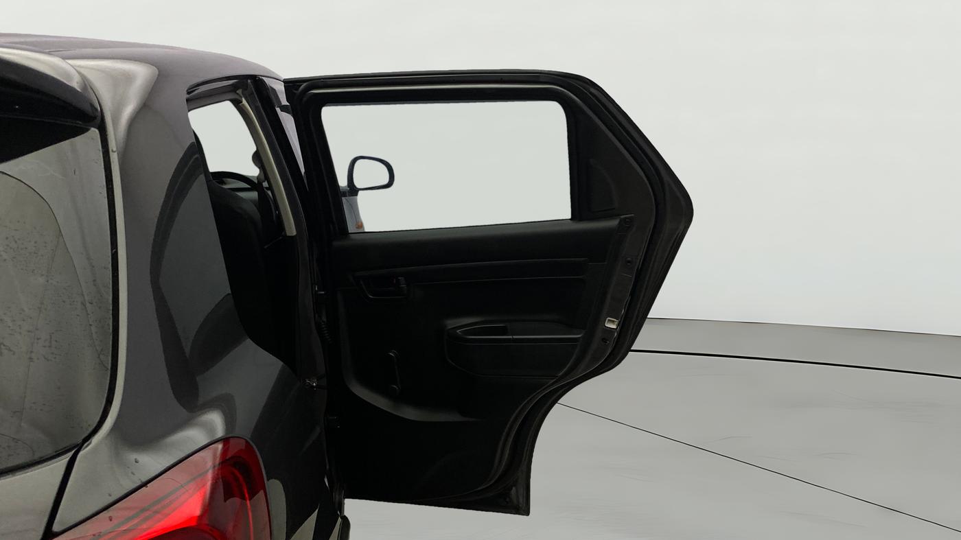 2025 Maruti S PRESSO LXI, Petrol, Manual, 3,872 km, RHS Rear Door