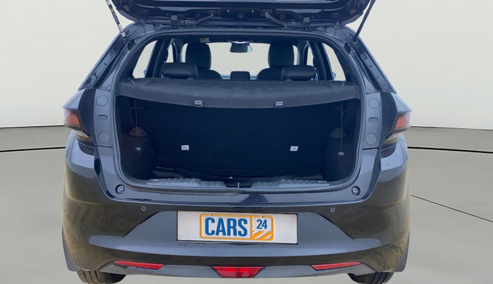 2023 Tata ALTROZ XZA PLUS DARK EDTION, Petrol, Automatic, 28,566 km, Boot Open Zoomed View