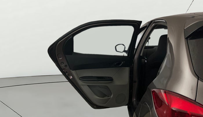 2017 Tata Tiago XT PETROL, Petrol, Manual, 48,577 km, LHS Rear Door