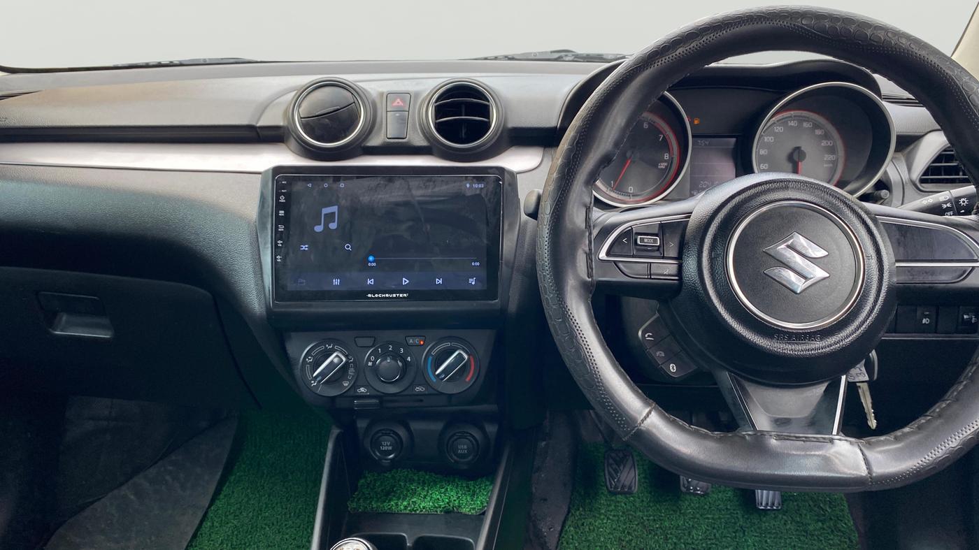 2022 Maruti Swift VXI, Petrol, Manual, 20,408 km, Air Conditioner